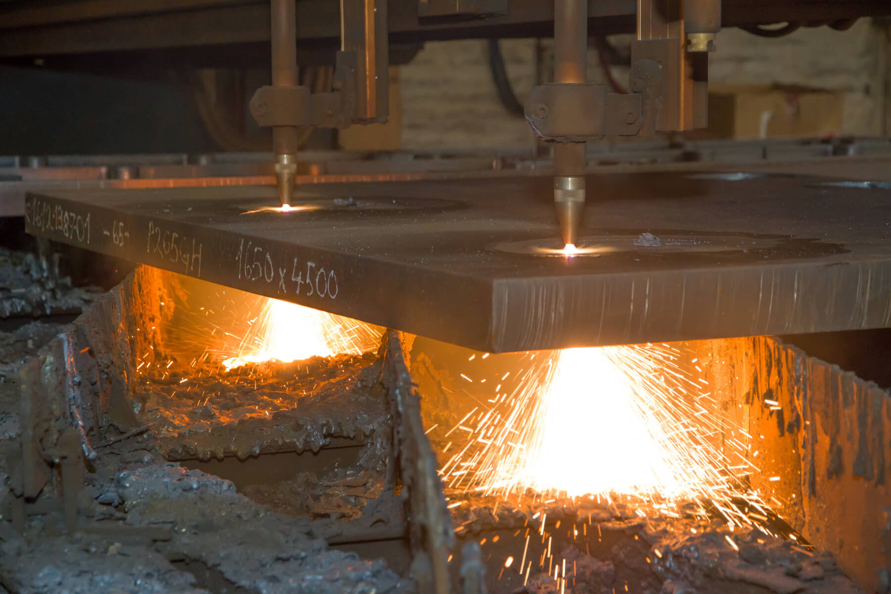 Omnicut 5600 -fuel cutting