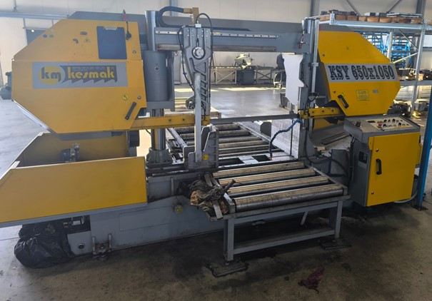 Circular saw for cutting: Model Kesmak KSY 650 x 1050