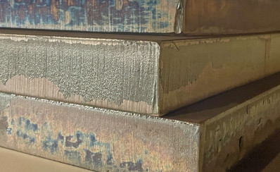 DEBELI NERĐAJUĆI LIM