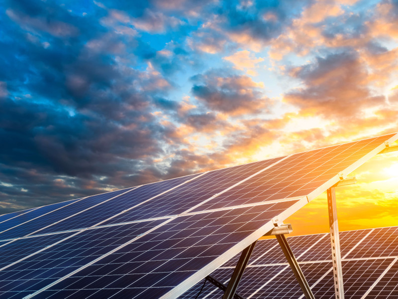 Izgradnja naše vlastite solarne elektrane