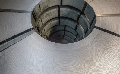 TOPLO VALJANI CRNI LIM